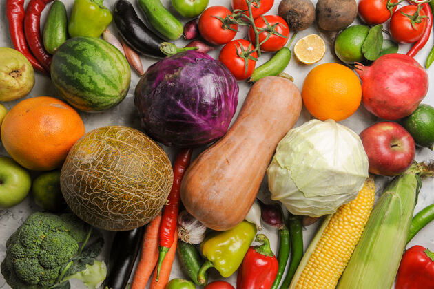 农产品顶视图新鲜蔬菜组成的白色背景沙拉成熟市场