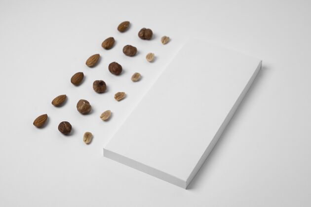 平面布局巧克力包装模型标签模型包装模型