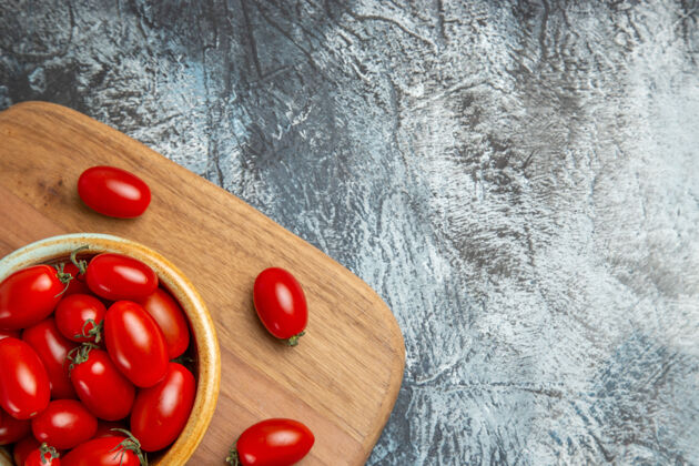 红色顶视图红樱桃番茄膳食生的番茄