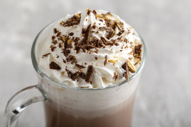 冬季饮料近距离观看美味的热巧克力横向传统巧克力