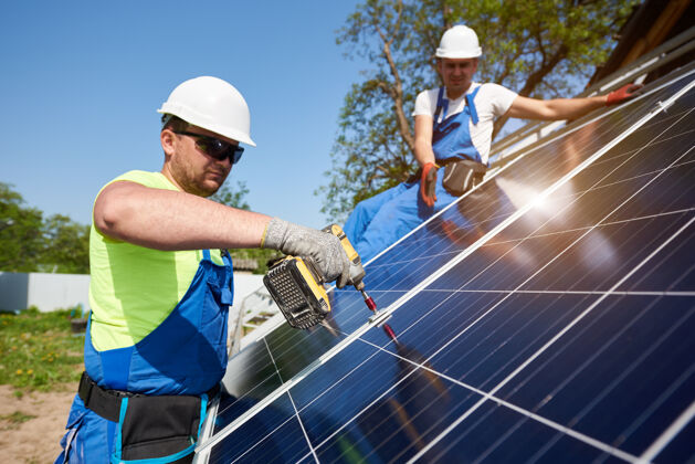 面板独立太阳能电池板系统安装 可再生绿色能源太阳能替代发电机