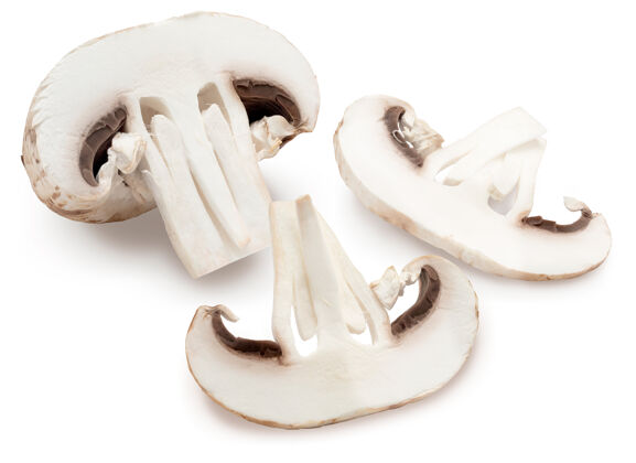 食物蘑菇片（香菇 切脚 双孢蘑菇）和生的 孤立的在白色背景上饮食膳食美味