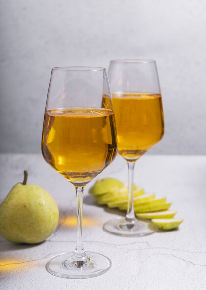 酒庄用白葡萄酒酿造的琥珀色或橙色葡萄酒葡萄.in烈酒格拉斯格鲁吉亚语老工艺国酒佐治亚酒精葡萄酒