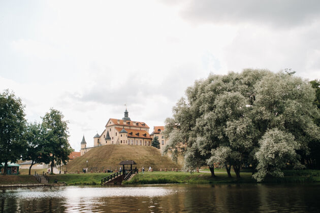 城市明斯克地区奈斯维什的中世纪城堡天空自然景观