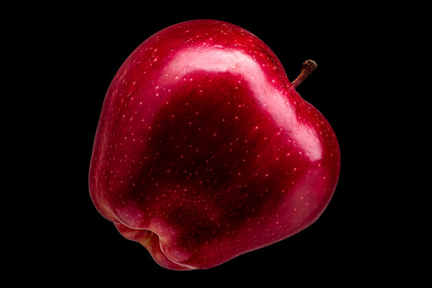 天然一个美味的红苹果孤立和闪亮的倒影有机甜食物