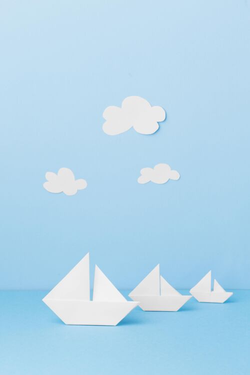 安排高角度白纸船对象旅游组成