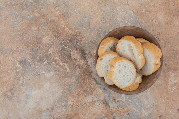切片木碗香面包片法式面包美味碗