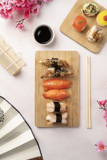 分类平铺各式寿司厨房营养烹饪