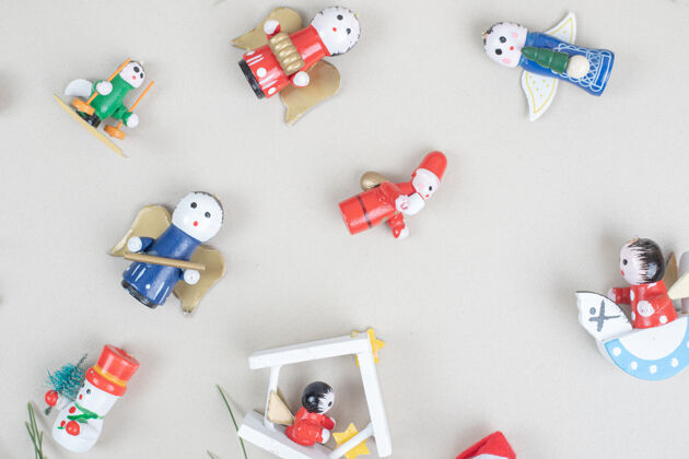 装饰品米色表面的圣诞玩具圣诞节节日节日