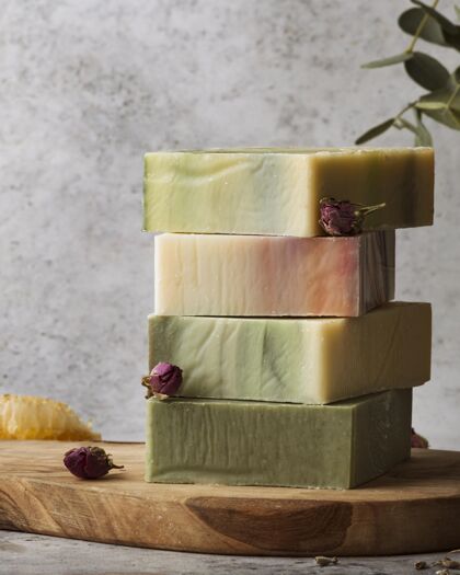 自制肥皂和植物的安排清洁肥皂肥皂制作