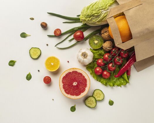 有机杂货袋中各种蔬菜的俯视图食品健康水平