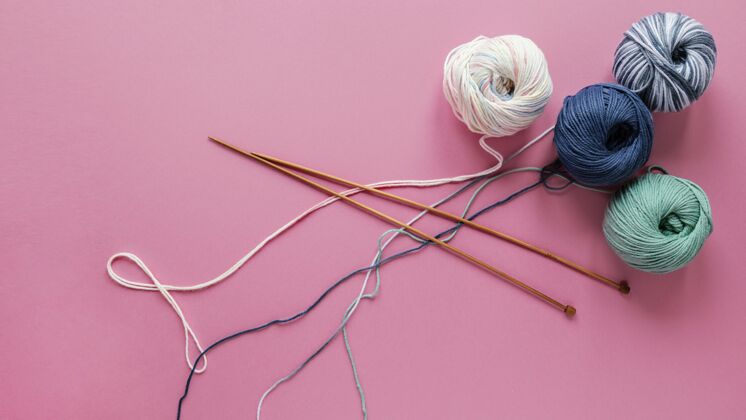 纺织品顶视图羊毛和针织针羊毛平捻线